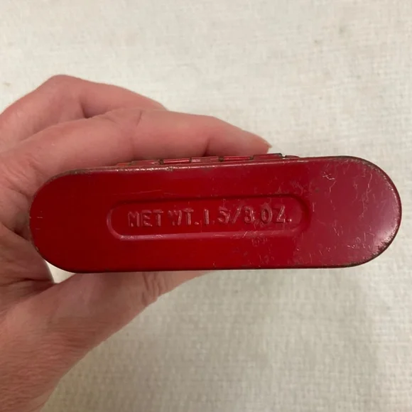 Vintage Velvet Pipe & Cigarette Tobacco Tin Collectible - Picture 5 of 11